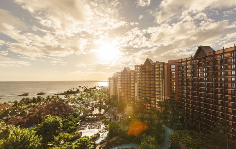 Take a Luxe Beach Vacation in West Oahu, Hawaii