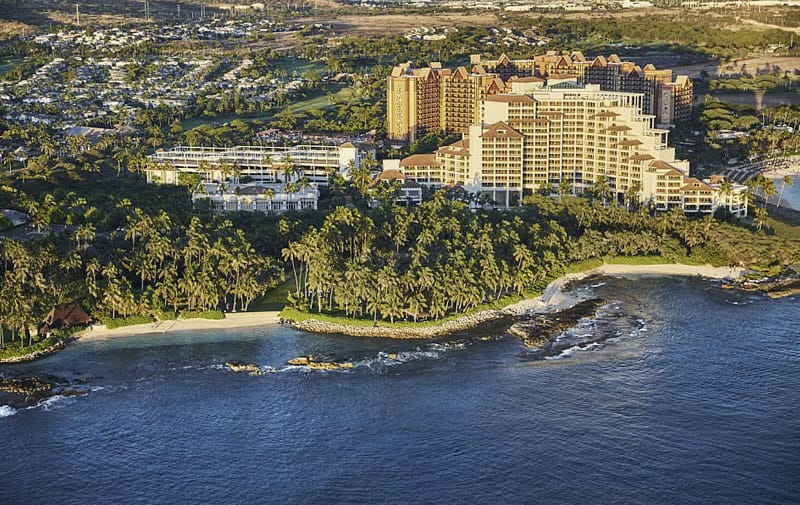 Hawaii Four Seasons: Where A-listers and the Discerning Combine Luxury with Adventure