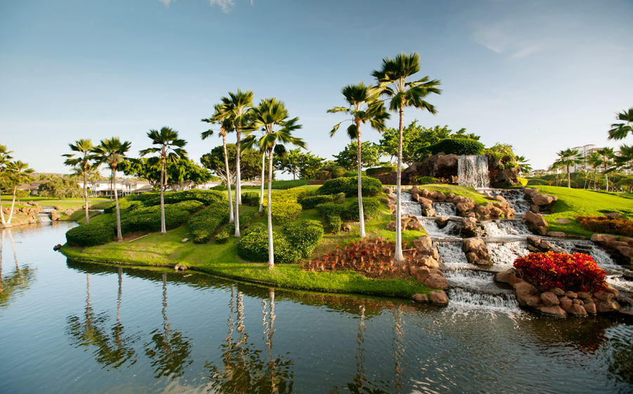 must play golf course