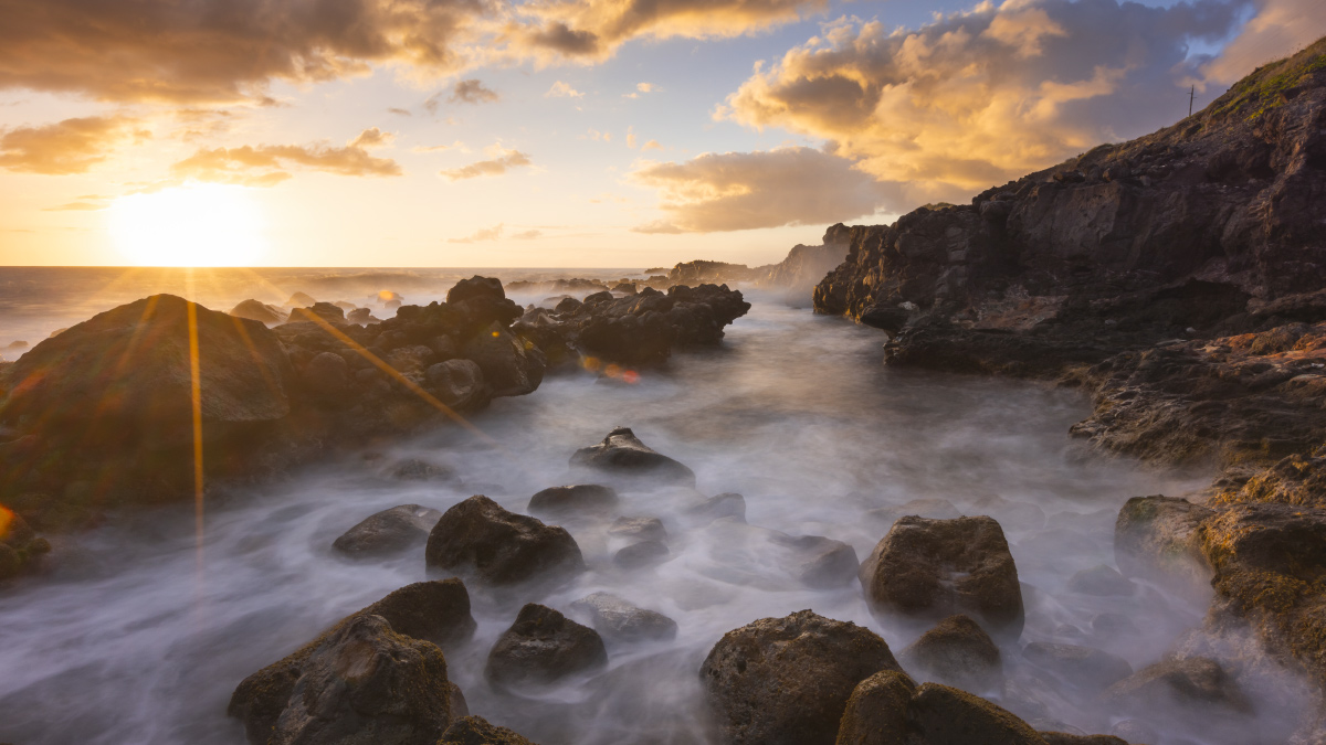 kaena point