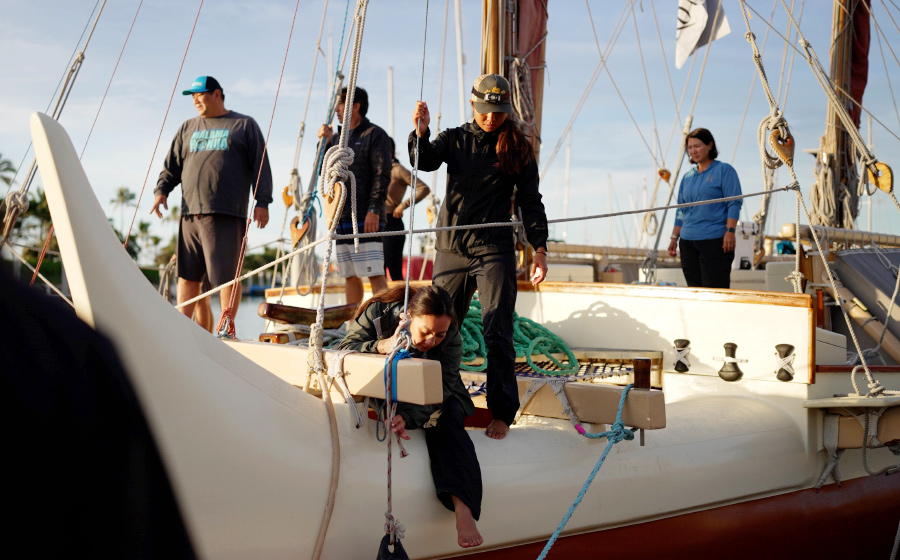Hōkūleʻa Returns