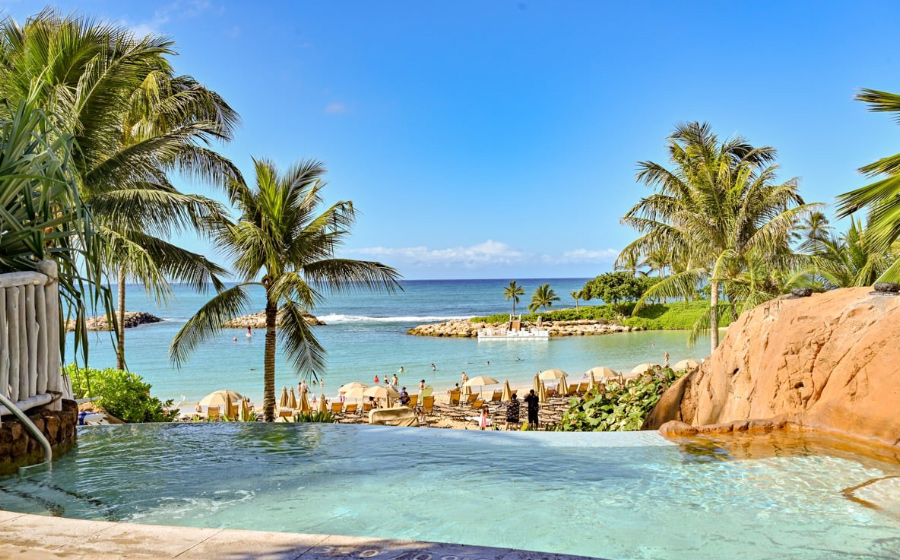 winter vacation spot aulani