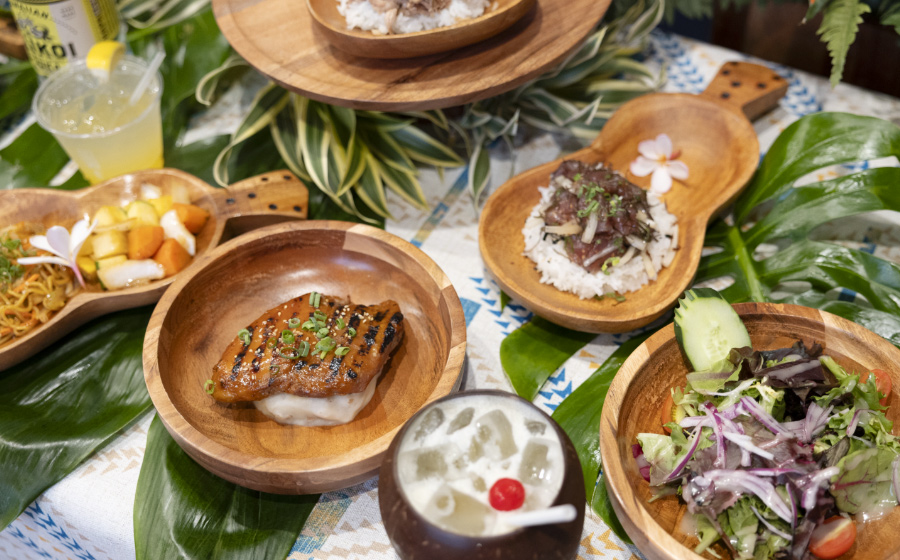 Kaula Lūʻau Grand Opening